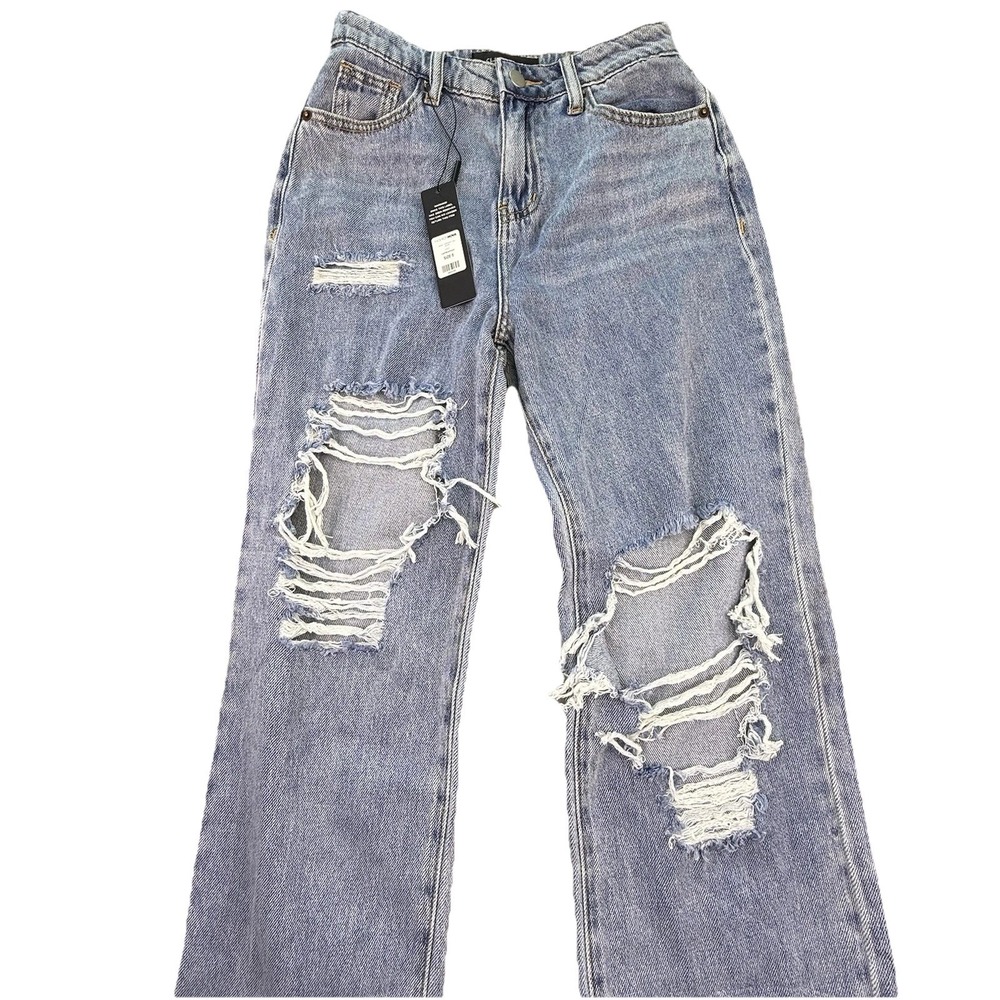NEW Fashion Nova Straight Leg DISTRESSED Light Blue Stretch Denim Jeans Sz 0